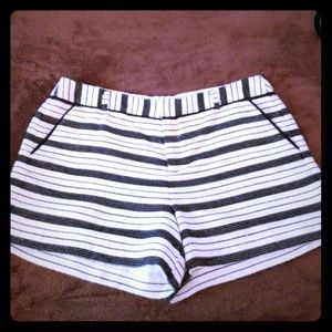 Elle Black and white stripe shorts